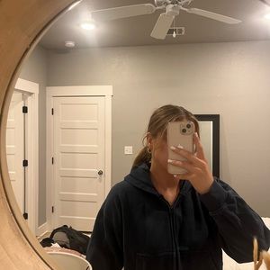 Aritzia TNA Cozy Fleece Boyfriend Boxy Zip Hoodie Navy